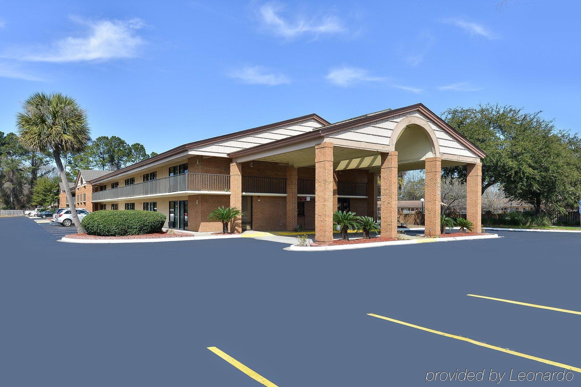 Super Value Inn Valdosta Exterior foto