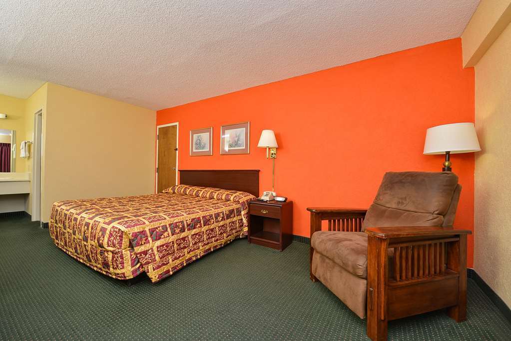 Super Value Inn Valdosta Quarto foto