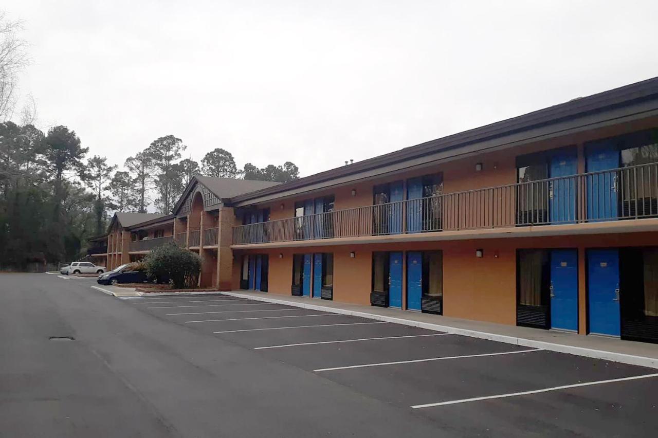 Super Value Inn Valdosta Exterior foto